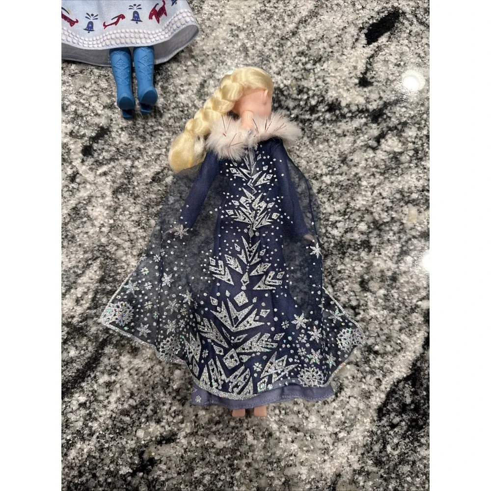 Disney- Anna and Elsa Classic Doll Set - Olaf's‎ Frozen Adventure